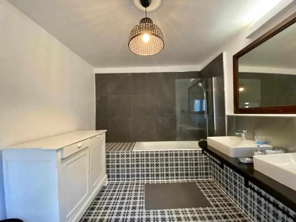 The 1777 House By Locntour Villa Dinan Holiday home